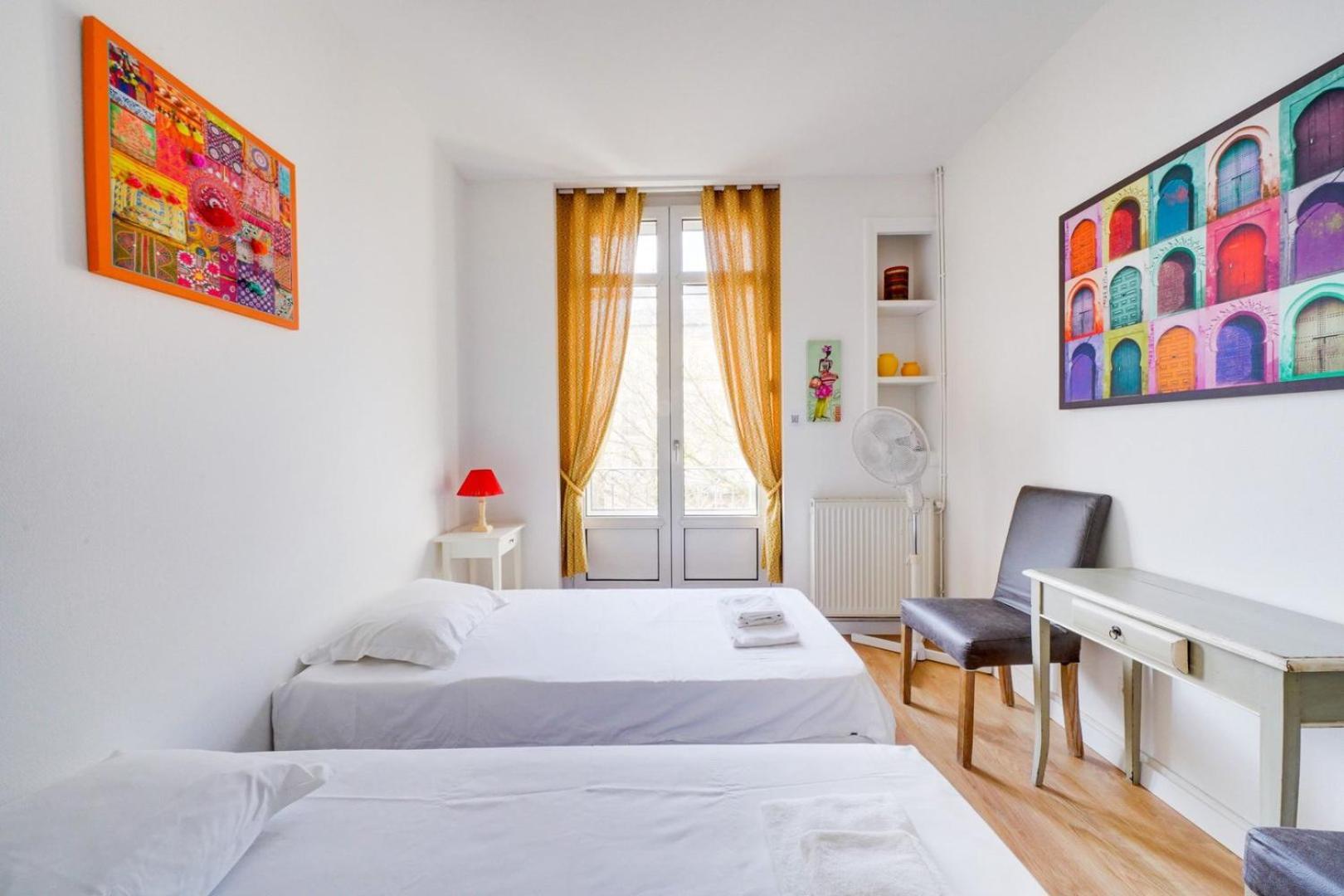 Lovely Apartment With Exceptional Terrace Bordeaux Bagian luar foto